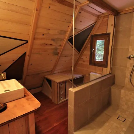 캠프장 Habitat Createur - Hebergements Insolites Au Municipal 